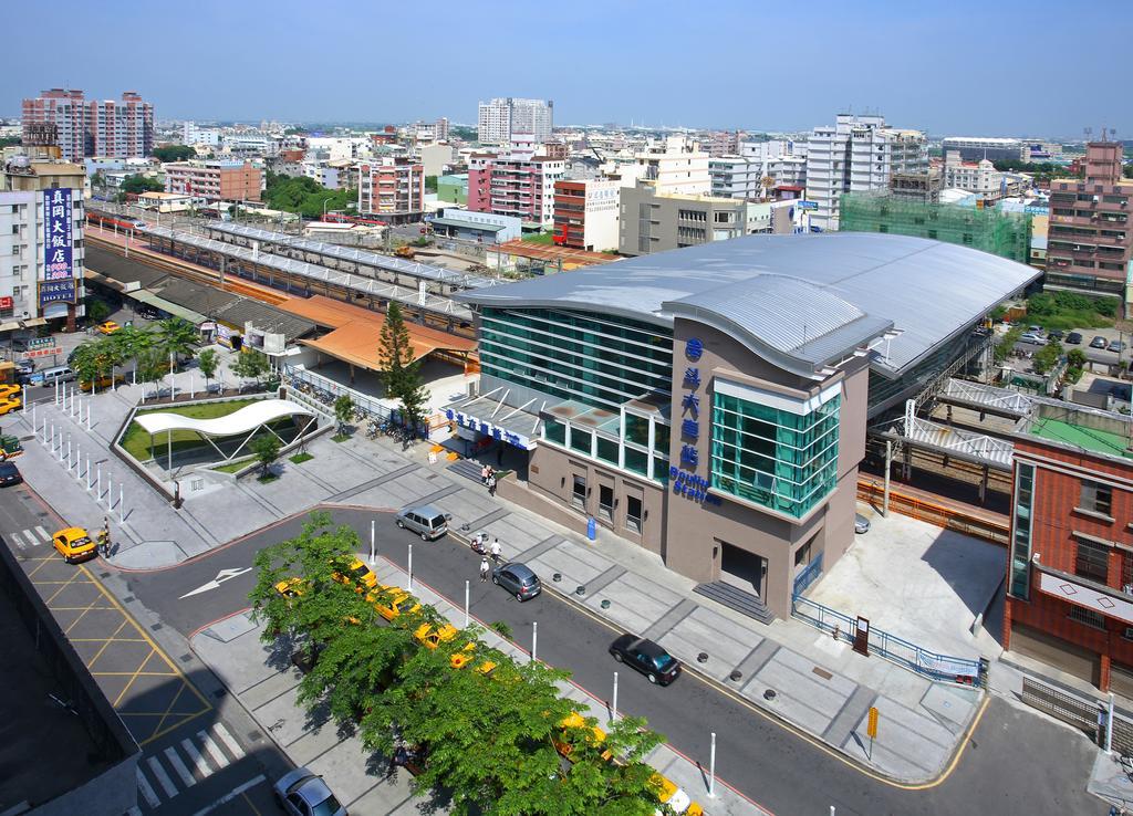 Metro Hotel Douliu Exterior foto